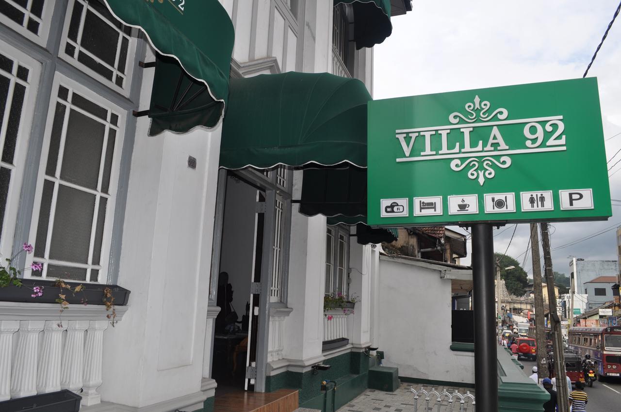Villa 92 City Stay แคนดี้ ภายนอก รูปภาพ