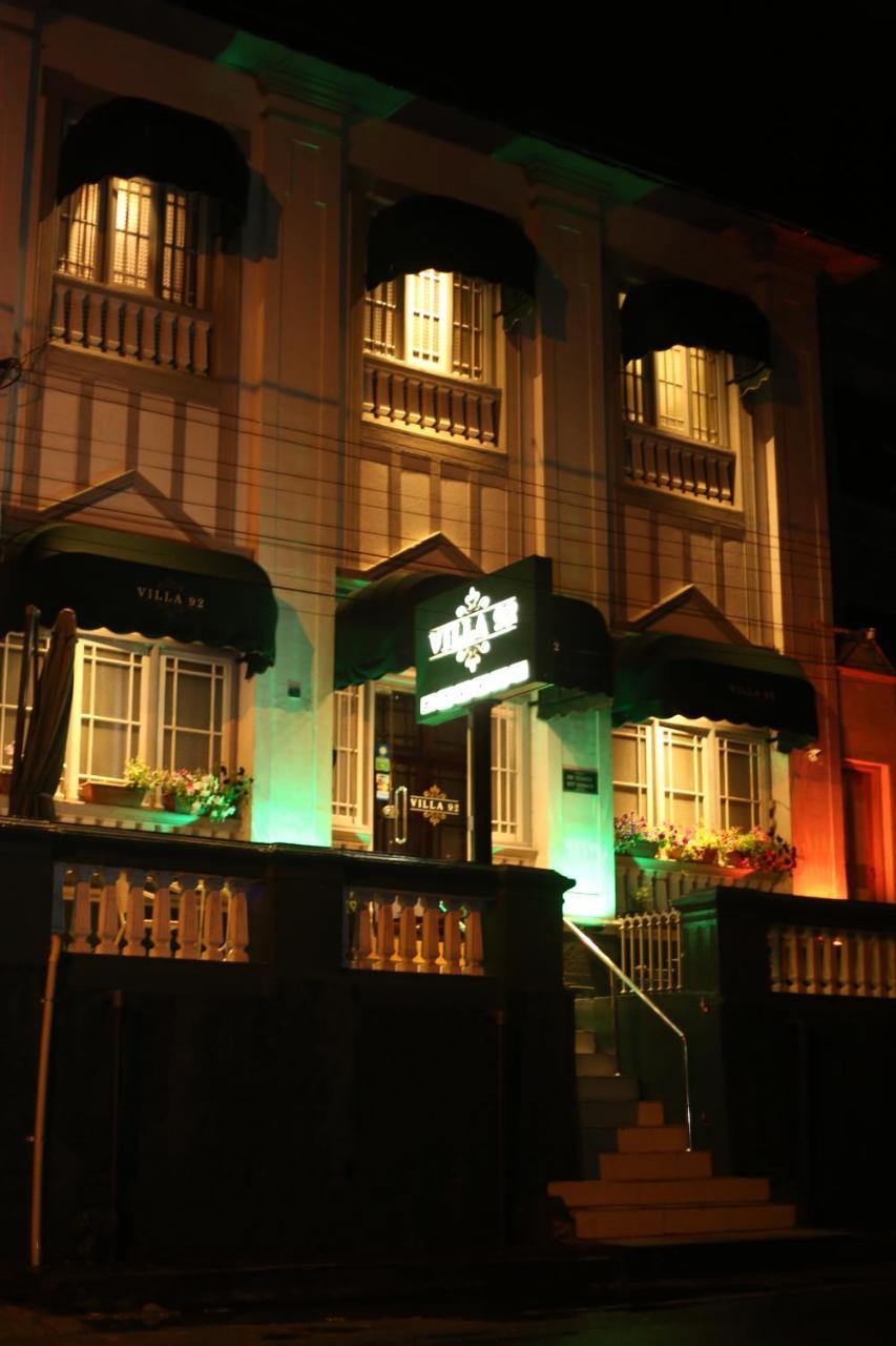 Villa 92 City Stay แคนดี้ ภายนอก รูปภาพ